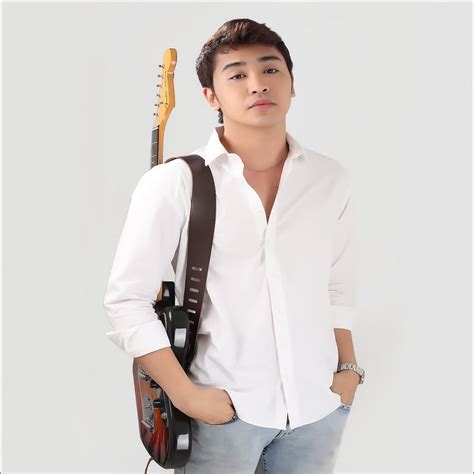 Roel Rostata Chords & Tabs : 1 Total @ Ultimate.